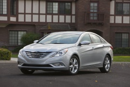 HYUNDAI Sonata / i45 2009 2014