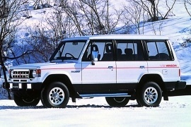 MITSUBISHI Pajero 5 Doors 1982 1991