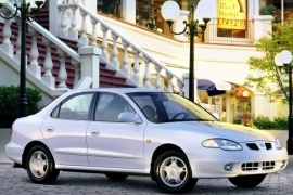 HYUNDAI Lantra   1998 2000