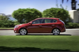 KIA Forte 5 Door 2010 2012