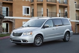 CHRYSLER Town & Country   2007 2016