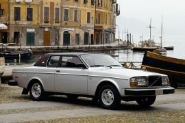 VOLVO 262 C 1977 1981