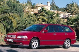 VOLVO V40 1996 2000