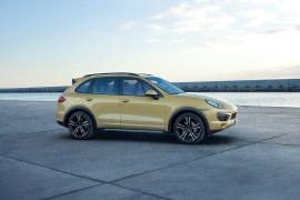 PORSCHE Cayenne S 958 2010 2014