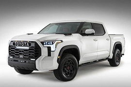 TOYOTA Tundra   2021 2022