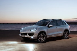 PORSCHE Cayenne 958 2010 2015