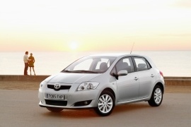 TOYOTA Auris 5 Doors 2006 2010