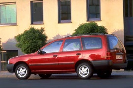 NISSAN Sunny Traveller   1993 1996