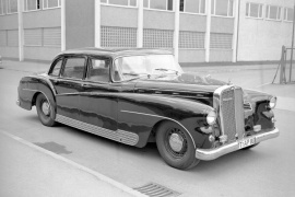 MAYBACH Typ SW 35, SW 38 and SW 42 Typ SW 42 "Ponton" by Spohn 1951 1954