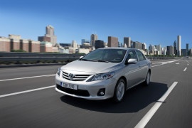 TOYOTA Corolla 2010 2013