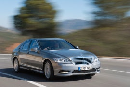 MERCEDES BENZ S-Klasse and predecessors S-Klasse W221 2009 2013