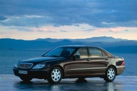 MERCEDES BENZ S-Klasse and predecessors S-Klasse W220 1998 2002