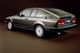 ALFA ROMEO Alfetta GTV 1976 1982