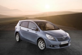 TOYOTA Verso 2009 2013