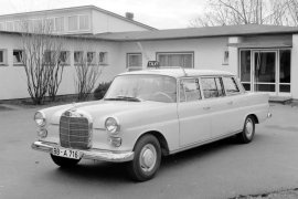 MERCEDES BENZ E-Klasse and predecessors E-Klasse "Kleine Heckflosse" Lang W110 1965 1968