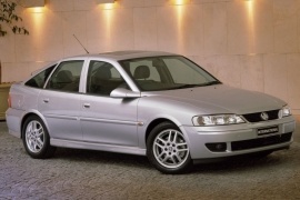 HOLDEN Vectra Liftback 1995 2002