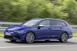 VOLKSWAGEN Golf R Variant 2021 2022