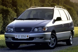 TOYOTA Picnic 1996 2001