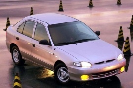 HYUNDAI Excel 5 Doors   1998 2000